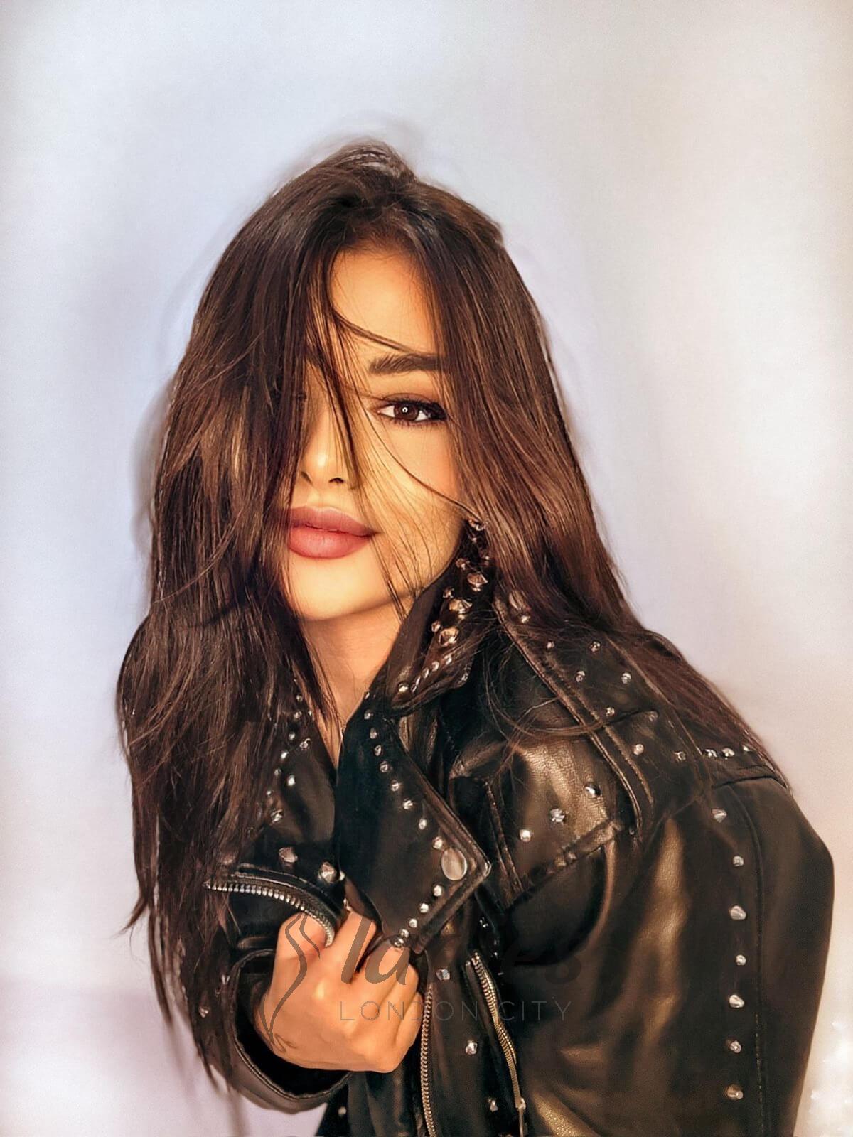 brunette-cim-group-owo (9)