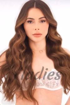 Portrait of Jaykara, Face Sitting escort.