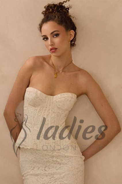 Salacia-brunette-tiys-cob-mmf (9)
