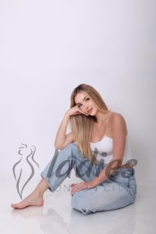 Aldona-blonde-gfe-mmf-fk (15)