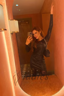 Apricity-Red-gfe-owo-cif (3)