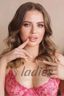 Baronessa-blonde-massage-mmf-fk 19