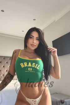 Consuela-brunette-cif-cob-gfe (3)