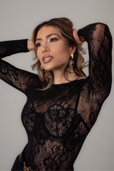 Dressy-brunette-party-gfe-owo 3