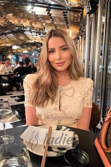 Fabiola-blonde-fk-cob-gfe (3)