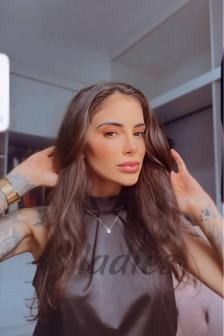 Freesia-brunette-owo-69-fk (3)