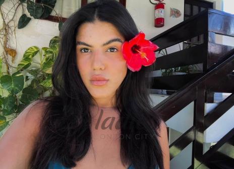 Izaura-COB-COM-CIF (2)