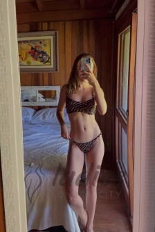 Lasma-beautiful-young-slim-Brazilian-woman-01