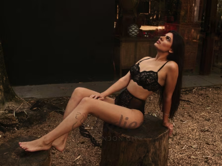 Merola-brunette-cob-gfe-bi duo (14)