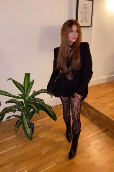 Ozzi-brunette-owo-gfe-mmf 3