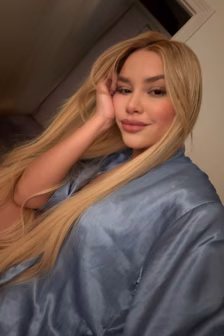 Pacha-blonde-party-owc-cob 4