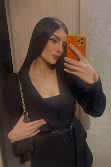 Palerma-brunette-toys-party-owo (5)