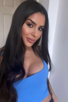 Roslyn2-brunette-owc-gfe-dfk (3)