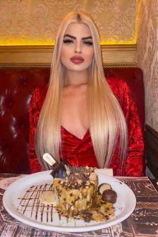 Spargy-blonde-party-gfe-owo (2)