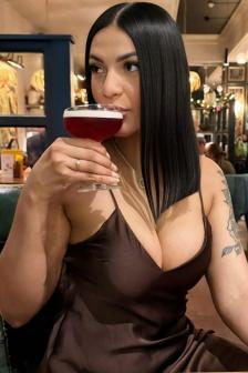 Vaima-brunette-party girl-owo-toys (1)