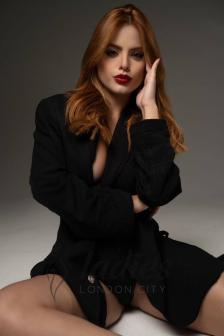 Vanetta-red-cob-owo-cif (6)