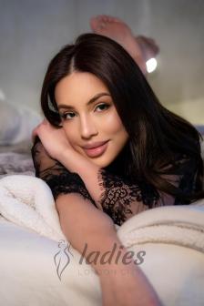 Virginia-brunette-owo-gfe-toys (3)