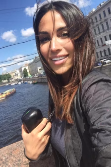 sexy-busty-party-brunette-14